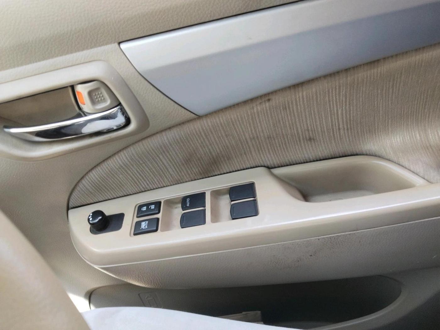 2014 Maruti Ertiga VXI CNG, CNG, Manual, 1,18,914 km, interior