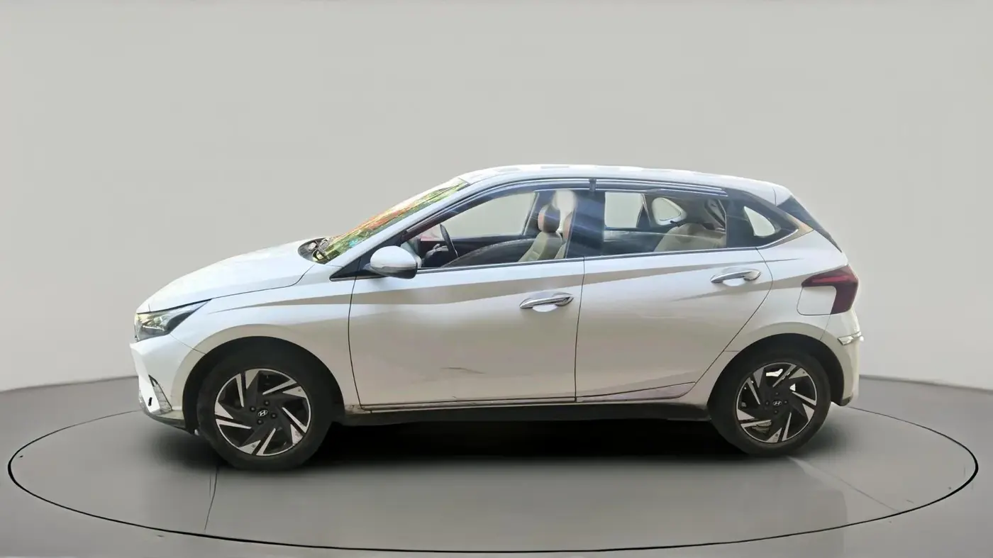2021 Hyundai NEW I20 ASTA 1.2 MT, Petrol, Manual, 27,615 km, exterior
