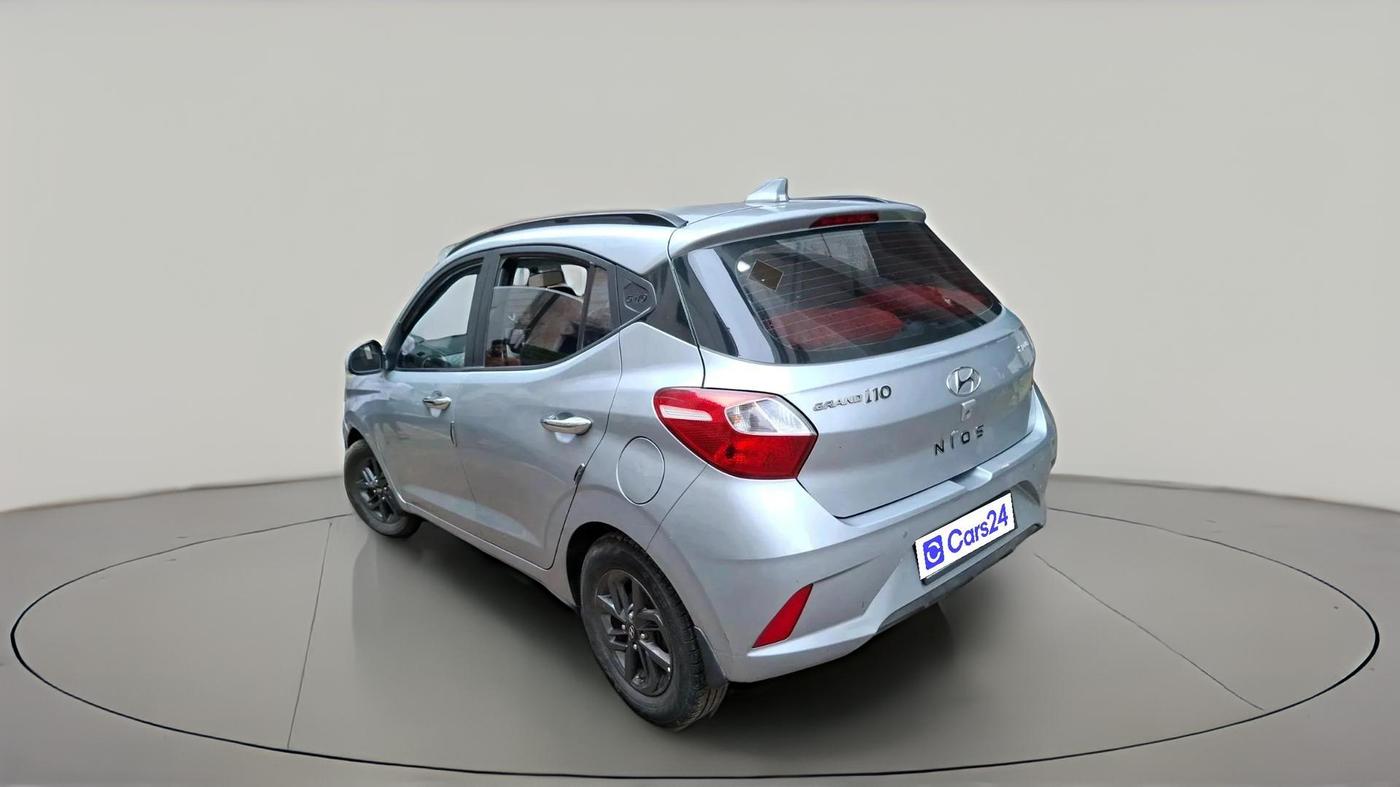 2020 Hyundai GRAND I10 NIOS SPORTZ 1.2 KAPPA VTVT CNG, CNG, Manual, 1,81,640 km, exterior