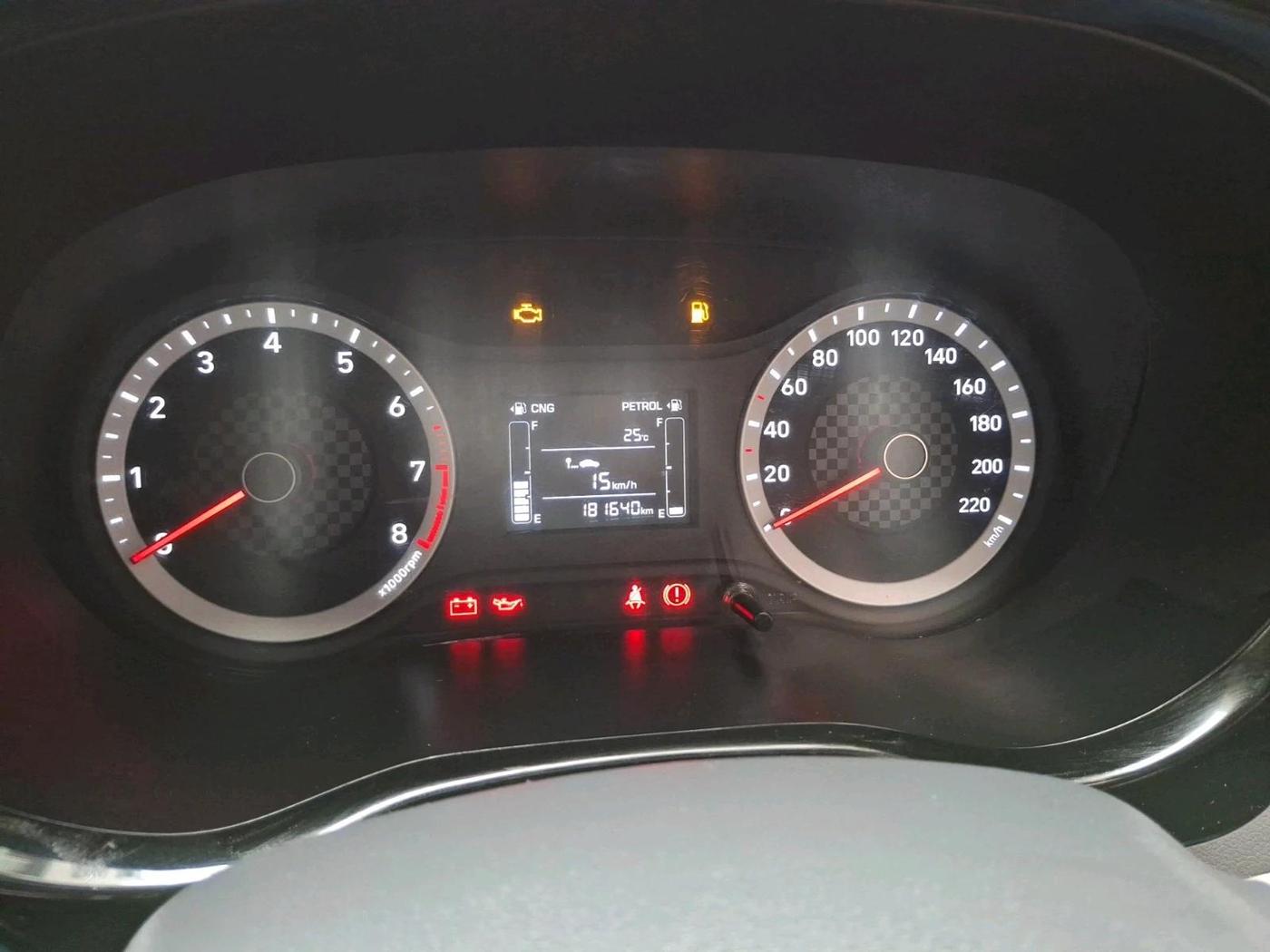 2020 Hyundai GRAND I10 NIOS SPORTZ 1.2 KAPPA VTVT CNG, CNG, Manual, 1,81,640 km, interior