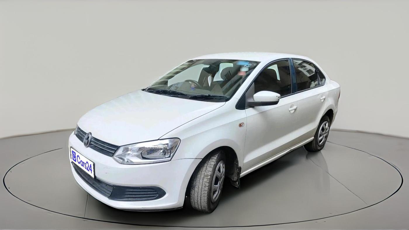 2011 Volkswagen Vento TRENDLINE 1.6, Petrol, Manual, 79,152 km, exterior