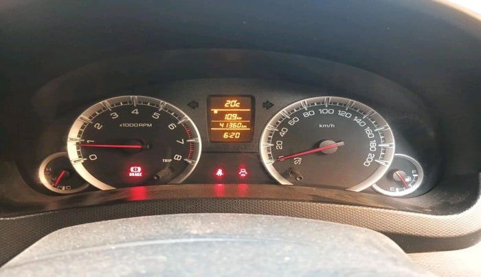 2013 Maruti Swift ZXI, Petrol, Manual, 41,360 km, interior