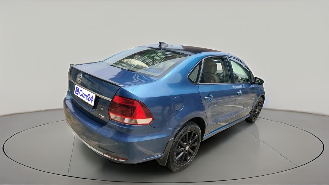 2017 Volkswagen Vento HIGHLINE 1.5 AT, Diesel, Automatic, 1,33,957 km, exterior