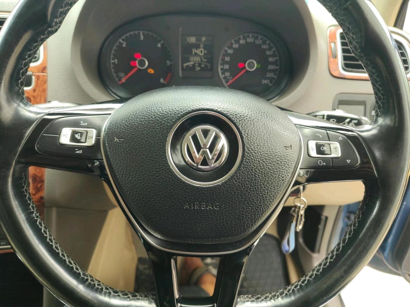 2017 Volkswagen Vento HIGHLINE 1.5 AT, Diesel, Automatic, 1,33,957 km, interior