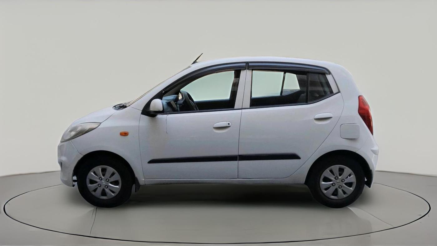 2013 Hyundai i10 MAGNA 1.1, Petrol, Manual, 63,009 km, exterior