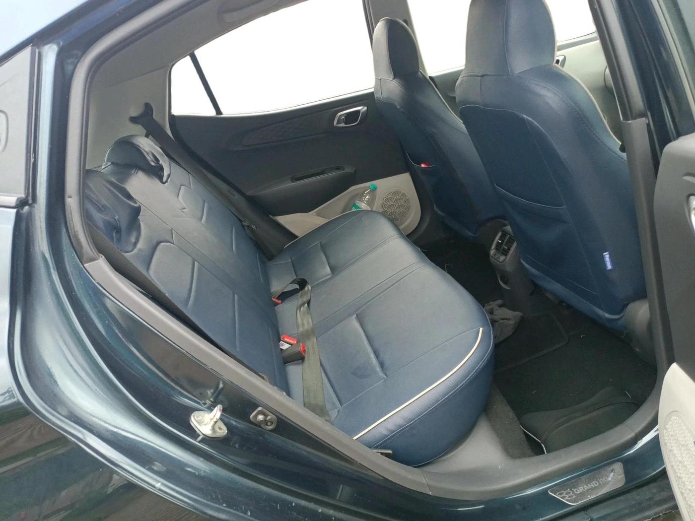 2021 Hyundai GRAND I10 NIOS SPORTZ AMT 1.2 KAPPA VTVT, Petrol, Automatic, 23,262 km, interior