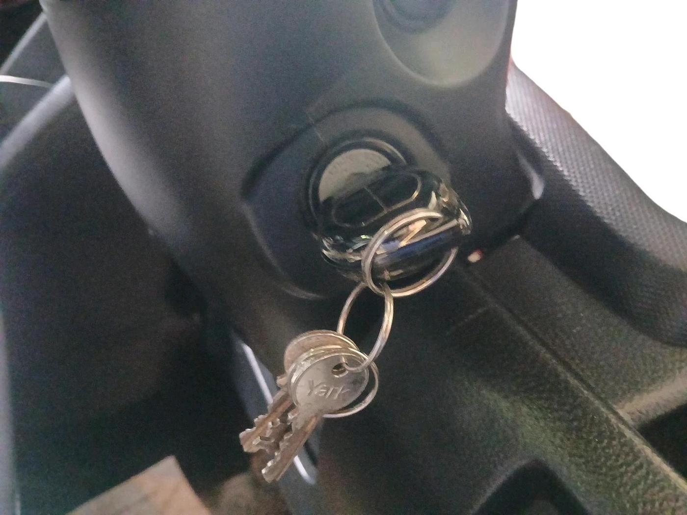 2012 Maruti Swift VXI, Petrol, Manual, 62,680 km, interior