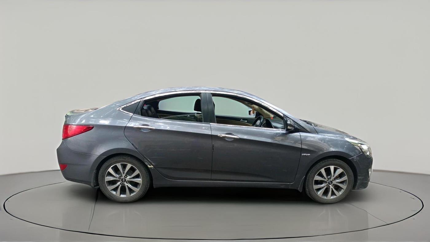 2015 Hyundai Verna FLUIDIC 4S 1.6 VTVT SX, CNG, Manual, 85,977 km, exterior