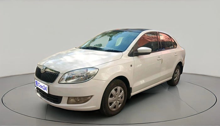 2012 Skoda Rapid AMBITION 1.6 TDI CR MT, Diesel, Manual, 1,31,267 km, exterior