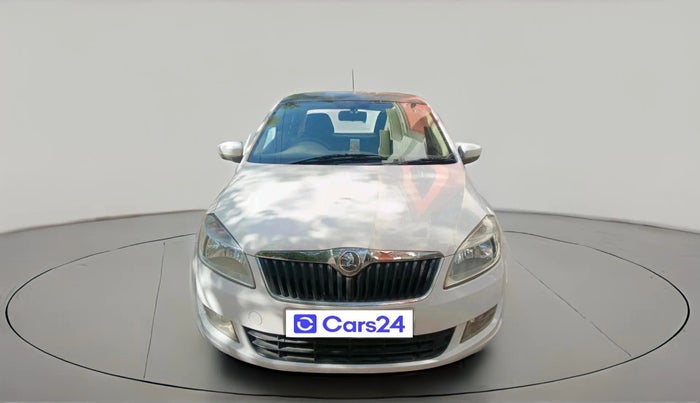 2012 Skoda Rapid AMBITION 1.6 TDI CR MT, Diesel, Manual, 1,31,267 km, exterior