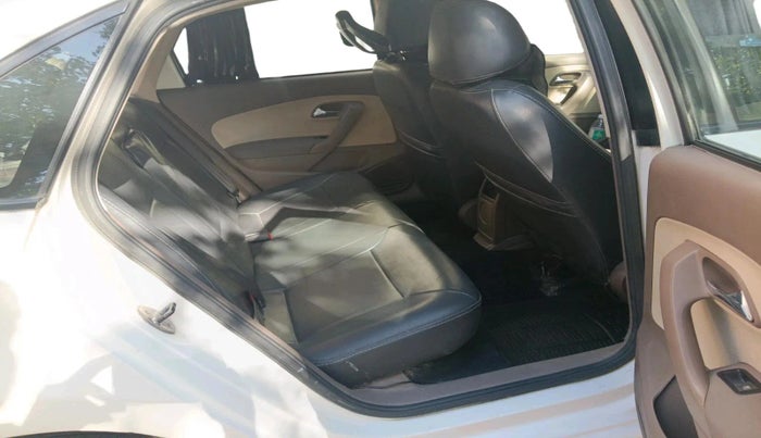 2012 Skoda Rapid AMBITION 1.6 TDI CR MT, Diesel, Manual, 1,31,267 km, interior