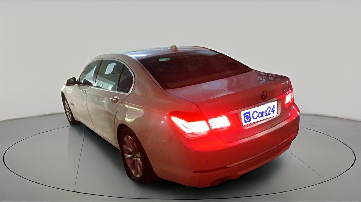 2013 BMW 7 Series 730L D, Diesel, Automatic, 1,22,849 km, exterior