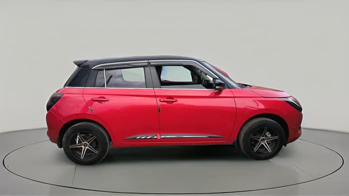 2024 Maruti Swift VXi AMT, Petrol, Automatic, 24,880 km, exterior