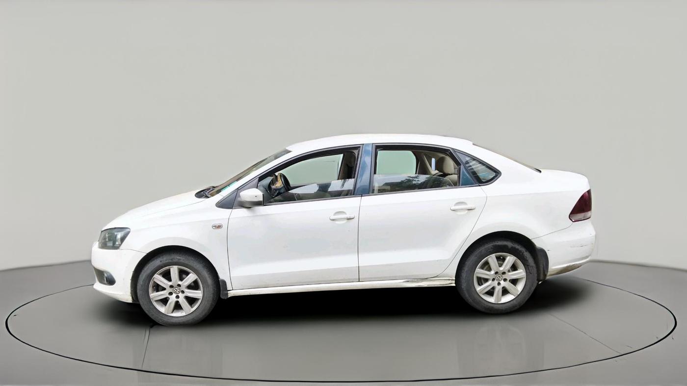 2011 Volkswagen Vento HIGHLINE PETROL AT, Petrol, Automatic, 69,213 km, exterior