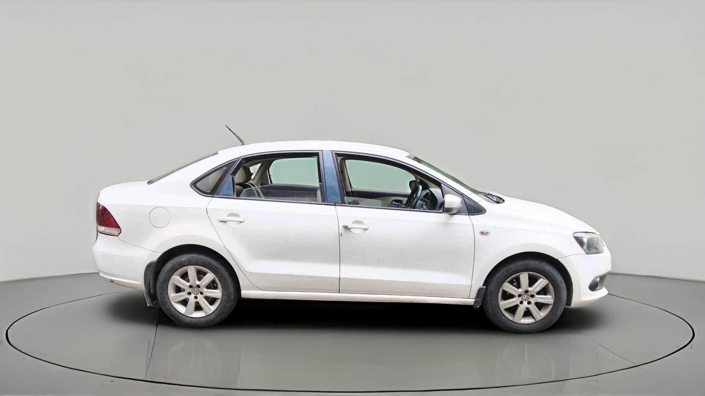 2011 Volkswagen Vento HIGHLINE PETROL AT, Petrol, Automatic, 69,213 km, exterior