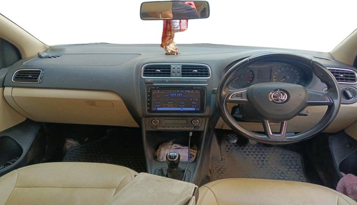 2018 Skoda Rapid AMBITION 1.5 TDI, Diesel, Manual, 1,36,222 km, interior