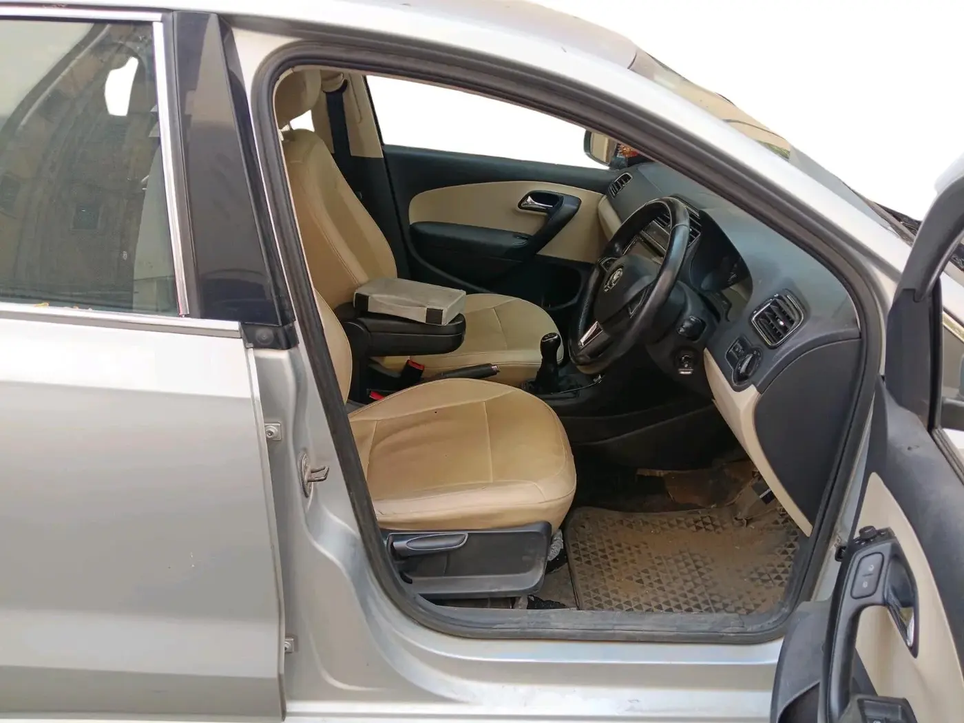 2018 Skoda Rapid AMBITION 1.5 TDI, Diesel, Manual, 1,36,222 km, interior
