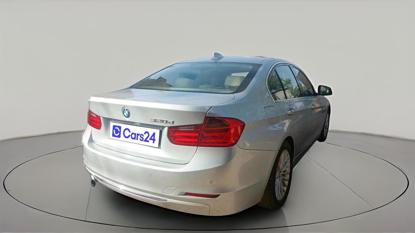2014 BMW 3 Series 320D LUXURYLINE, Diesel, Automatic, 1,27,957 km, exterior