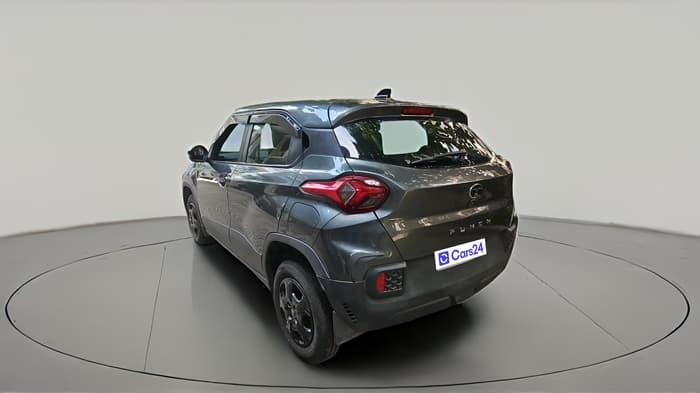 2025 Tata PUNCH Accomplished Plus AMT, Petrol, Automatic, 8,000 km, exterior