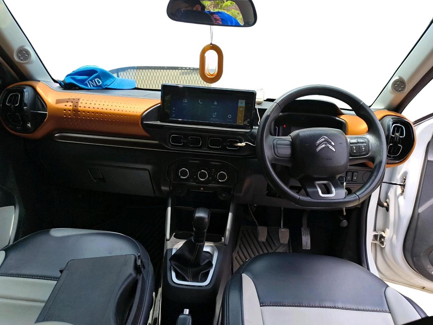 2022 CITROEN C3 FEEL 1.2 DUAL TONE, Petrol, Manual, 25,490 km, interior