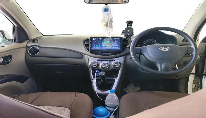 2013 Hyundai i10 MAGNA 1.2, CNG, Manual, 56,667 km, interior