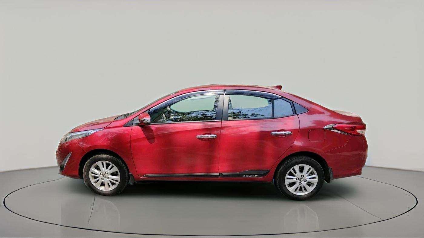 2018 Toyota YARIS VX MT, Petrol, Manual, 53,393 km, exterior