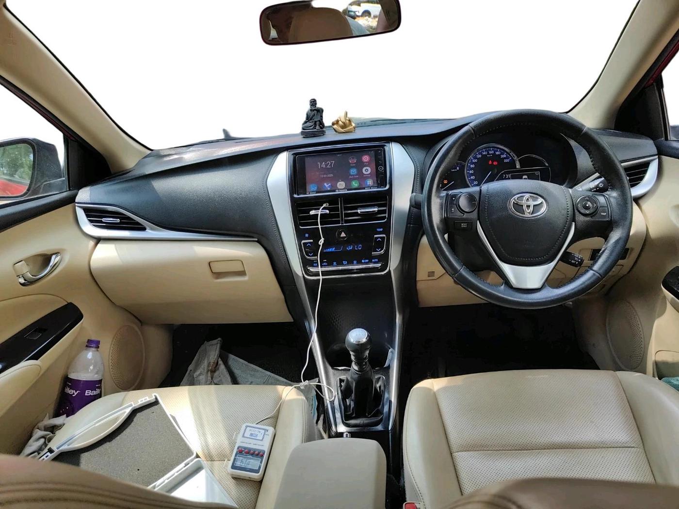 2018 Toyota YARIS VX MT, Petrol, Manual, 53,393 km, interior