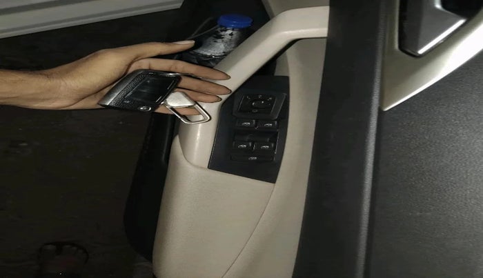 2022 Volkswagen VIRTUS TOPLINE TSI 1.0 AT, Petrol, Automatic, 20,137 km, interior