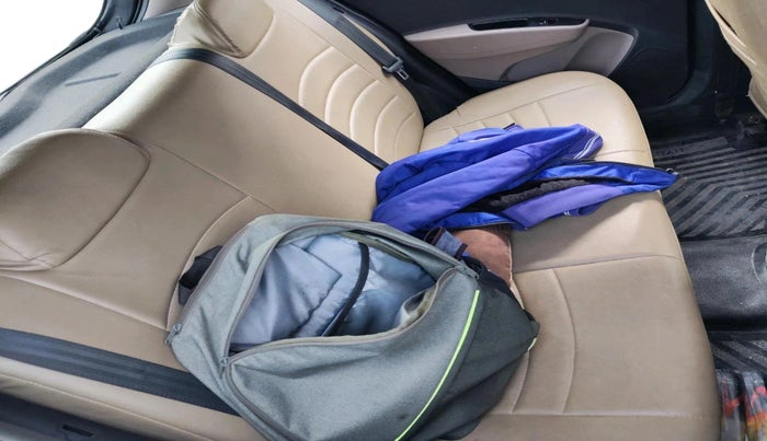 2019 Hyundai Grand i10 SPORTZ 1.2 KAPPA VTVT, CNG, Manual, 1,07,635 km, interior