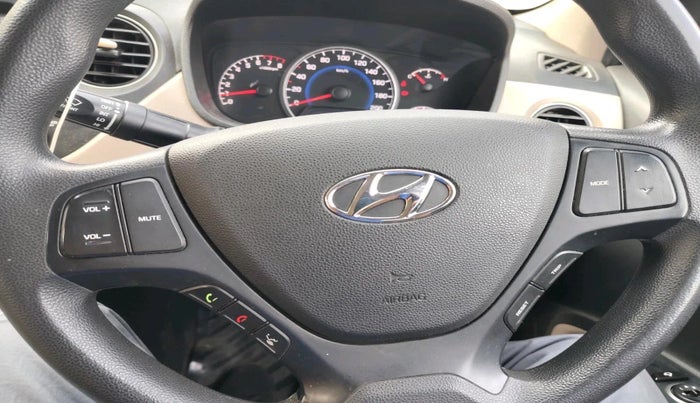 2019 Hyundai Grand i10 SPORTZ 1.2 KAPPA VTVT, CNG, Manual, 1,07,635 km, interior