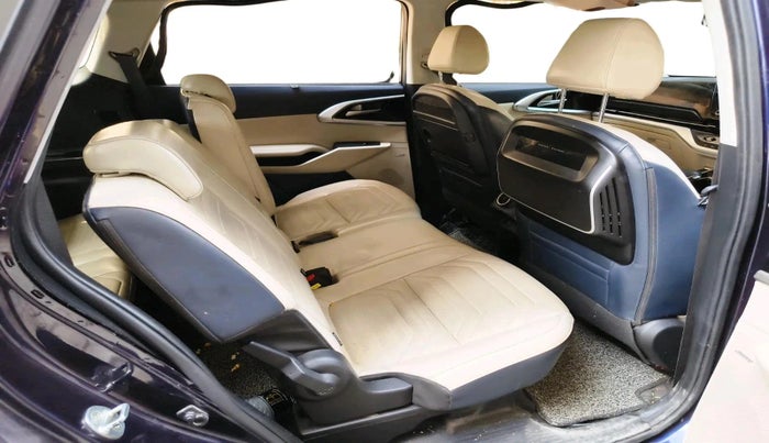 2022 KIA CARENS LUXURY PLUS 1.5 DIESEL AT 7 STR, Diesel, Automatic, 82,636 km, interior