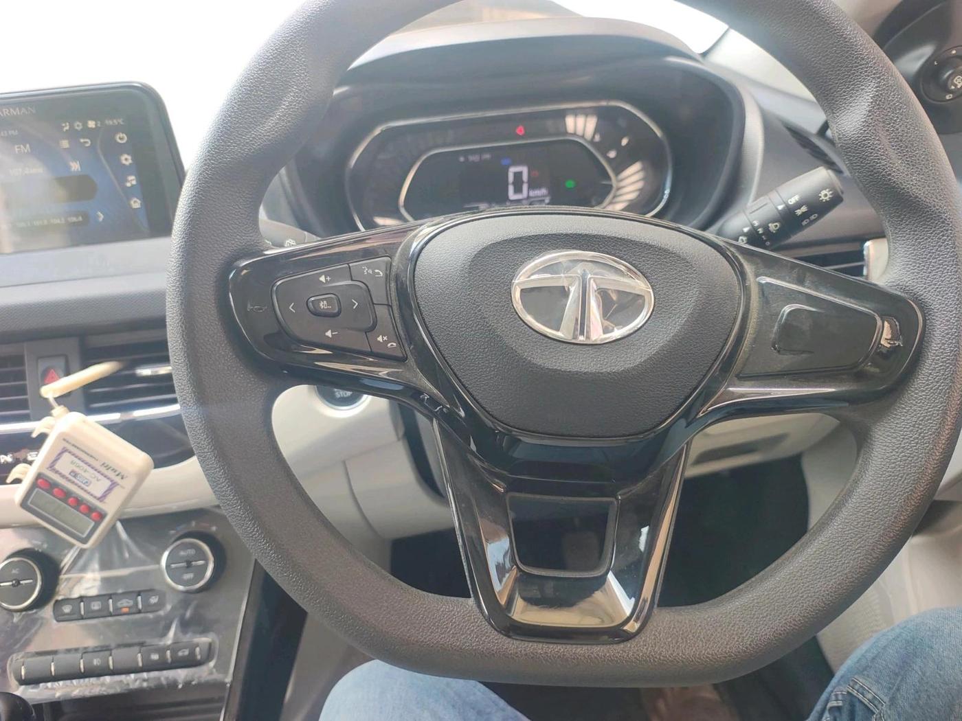 2023 Tata NEXON XZ PLUS PETROL, Petrol, Manual, 5,278 km, interior