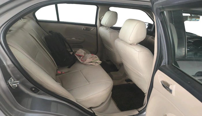 2014 Maruti Swift VXI, Petrol, Manual, 1,17,374 km, interior