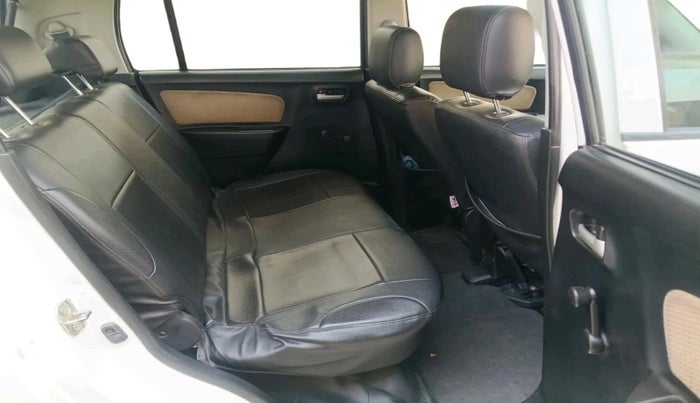 2017 Maruti Wagon R 1.0 LXI CNG, CNG, Manual, 70,101 km, interior