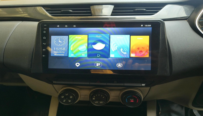 2020 Renault TRIBER RXL MT, Petrol, Manual, 59,491 km, interior