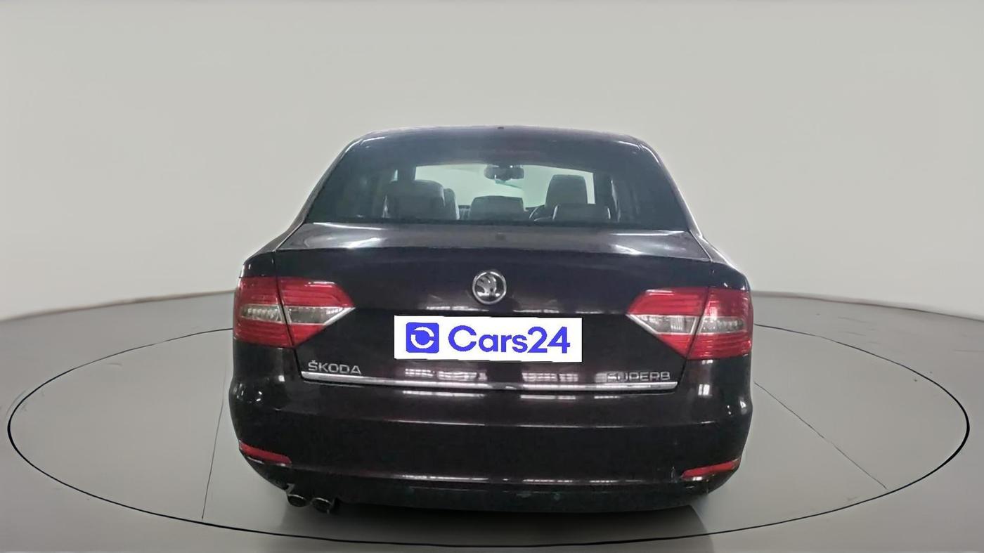 2015 Skoda Superb ELEGANCE 1.8 TSI AT, Petrol, Automatic, 97,001 km, exterior