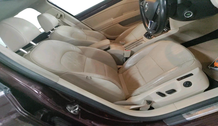 2015 Skoda Superb ELEGANCE 1.8 TSI AT, Petrol, Automatic, 97,001 km, interior