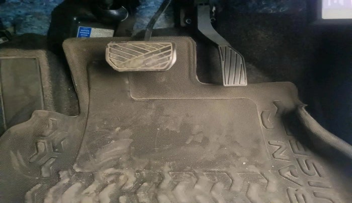 2022 Toyota URBAN CRUISER PREMIUM GRADE AT, Petrol, Automatic, 13,642 km, interior