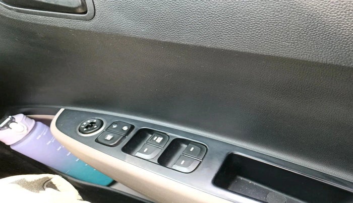 2018 Hyundai Grand i10 MAGNA AT 1.2 KAPPA VTVT, Petrol, Automatic, 53,253 km, interior