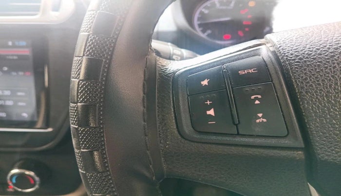 2023 Mahindra BOLERO NEO N10 R, Diesel, Manual, 43,453 km, interior