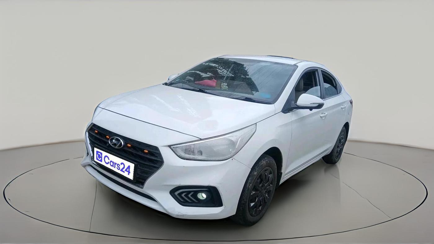 2018 Hyundai Verna 1.4 E PETROL, Petrol, Manual, 89,926 km, exterior