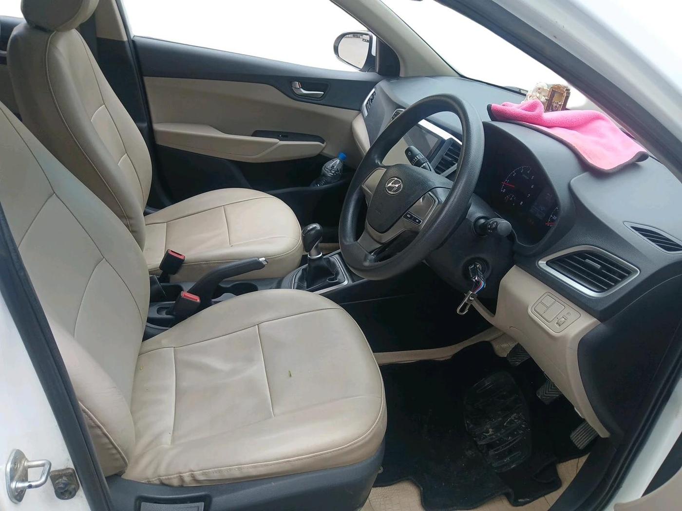 2018 Hyundai Verna 1.4 E PETROL, Petrol, Manual, 89,926 km, interior
