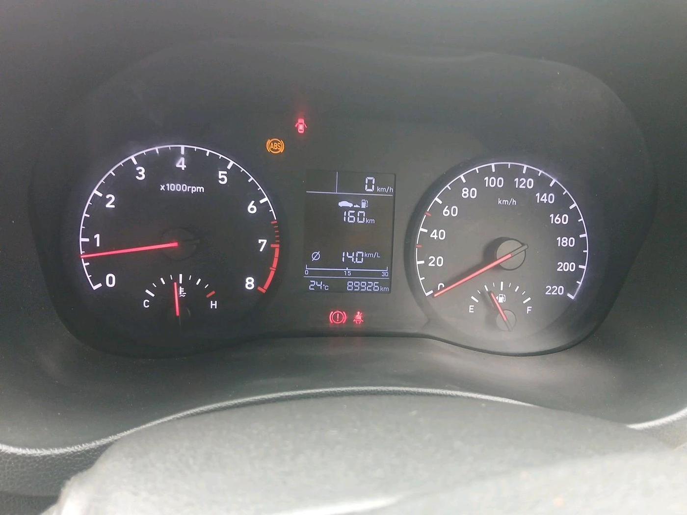 2018 Hyundai Verna 1.4 E PETROL, Petrol, Manual, 89,926 km, interior