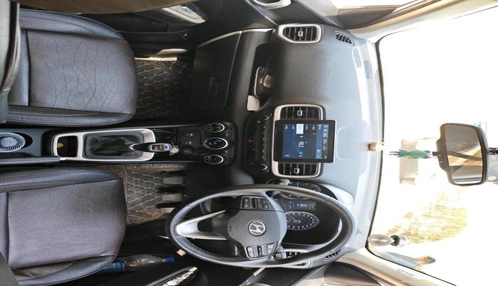 2019 Hyundai VENUE SX 1.0 (O) TURBO, Petrol, Manual, 39,351 km, interior