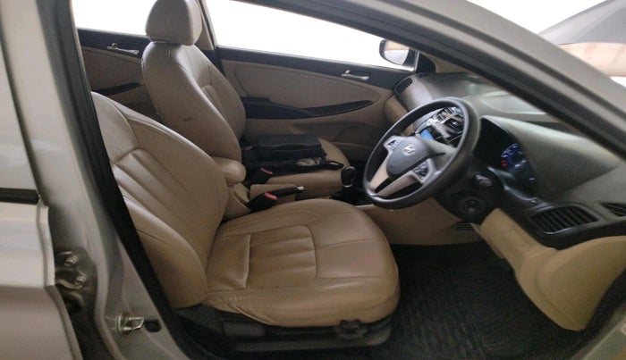 2012 Hyundai Verna FLUIDIC 1.6 VTVT SX, Petrol, Manual, 48,202 km, interior