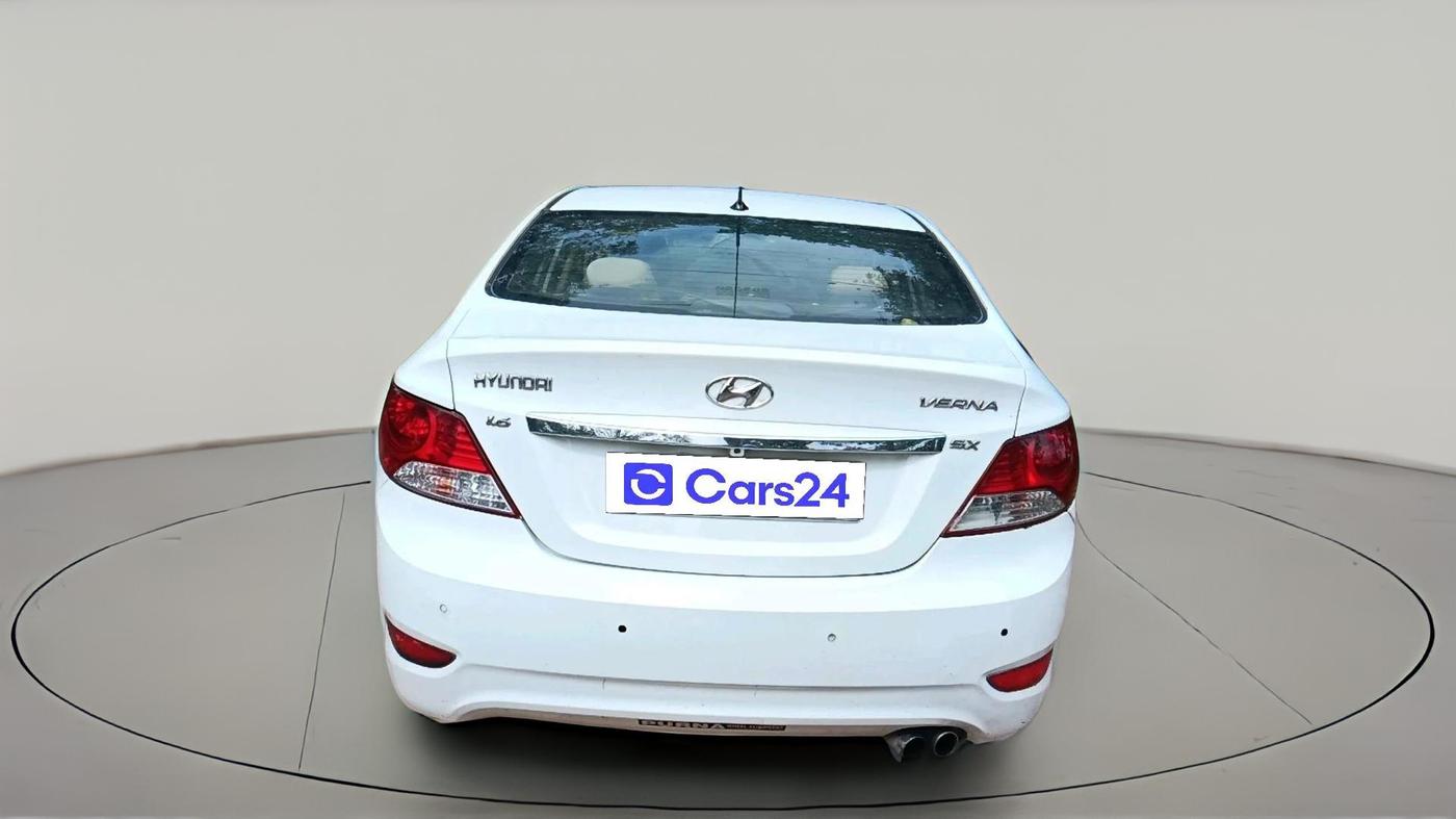 2012 Hyundai Verna FLUIDIC 1.6 CRDI SX AT, Diesel, Automatic, 92,192 km, exterior