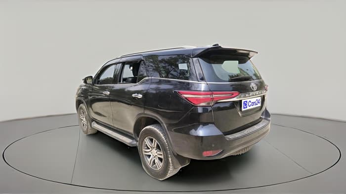 2021 Toyota Fortuner 2.8 4X2 AT, Diesel, Automatic, 64,147 km, exterior