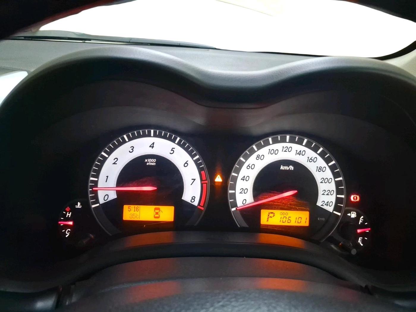 2012 Toyota Corolla Altis VL AT PETROL, Petrol, Automatic, 1,06,101 km, interior