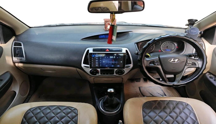 2013 Hyundai i20 SPORTZ 1.2, Petrol, Manual, 70,650 km, interior