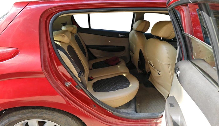 2013 Hyundai i20 SPORTZ 1.2, Petrol, Manual, 70,650 km, interior